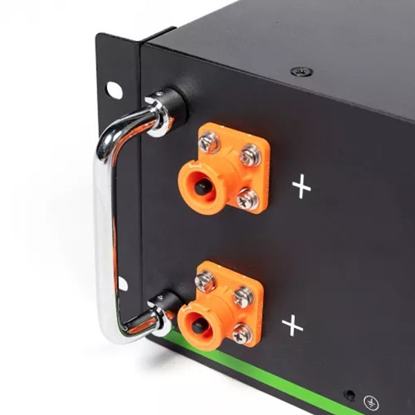 Batería de litio de la central eléctrica 48V 100Ah con el conector de la aviación